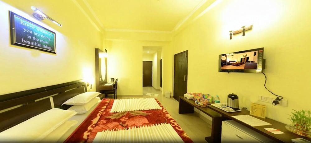 Hotel Hong Kong Inn Amritsar Luaran gambar