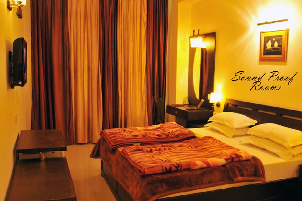 Hotel Hong Kong Inn Amritsar Luaran gambar