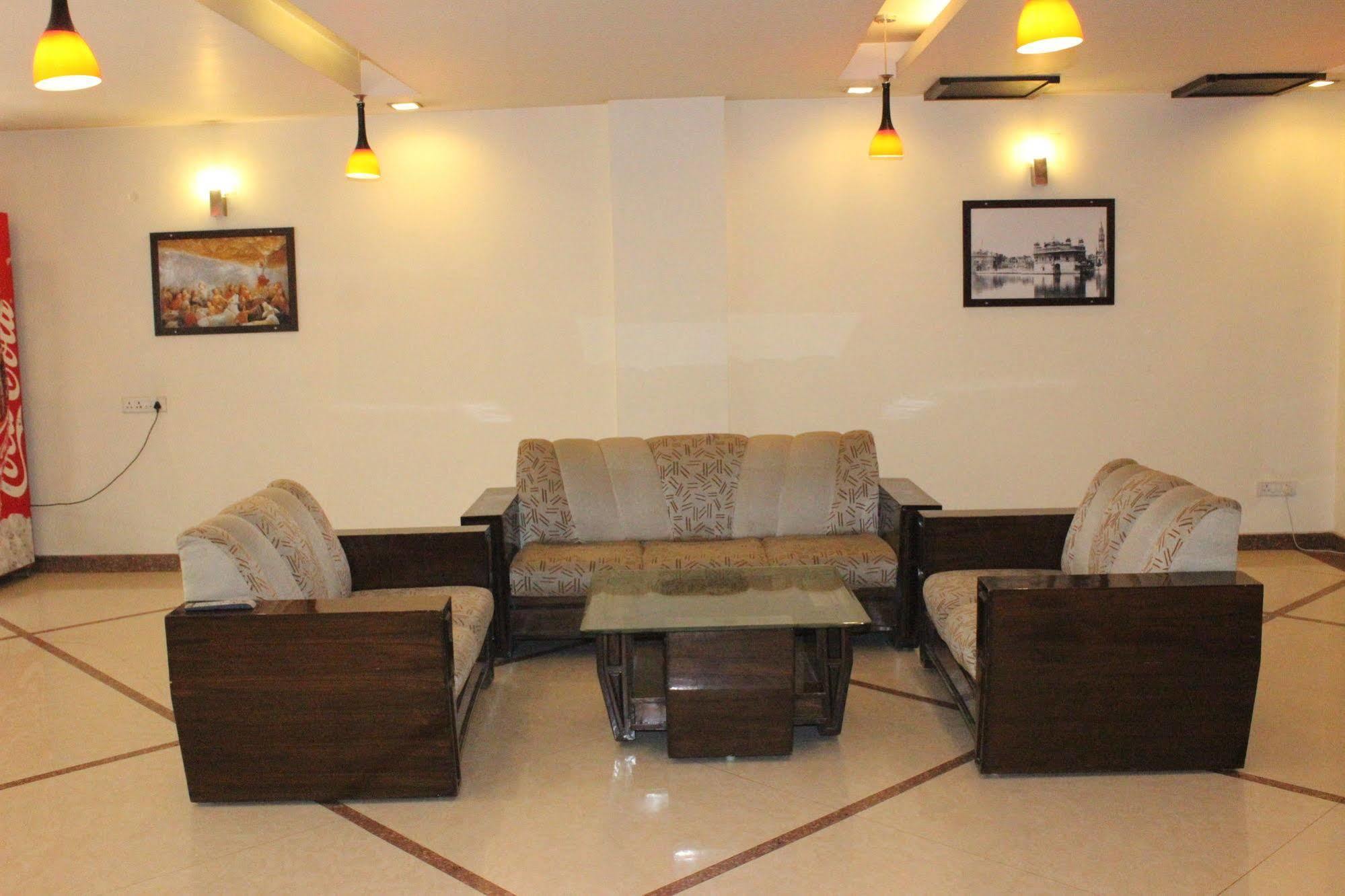 Hotel Hong Kong Inn Amritsar Luaran gambar