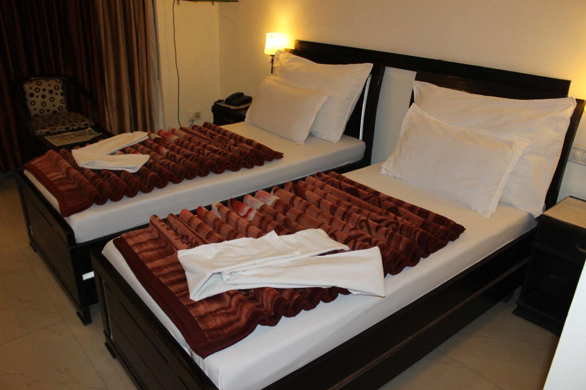 Hotel Hong Kong Inn Amritsar Luaran gambar