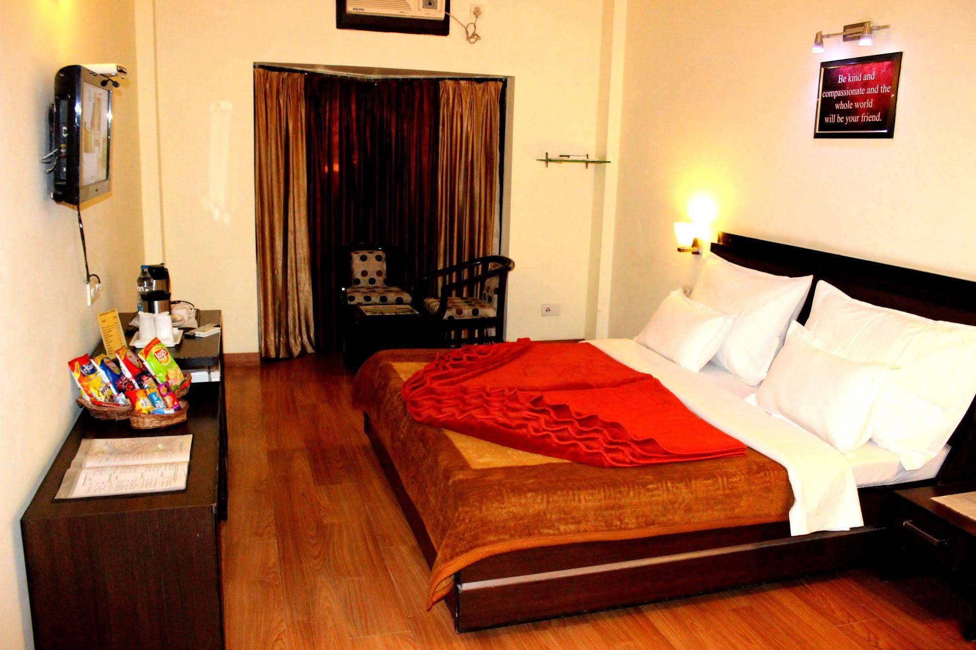 Hotel Hong Kong Inn Amritsar Luaran gambar