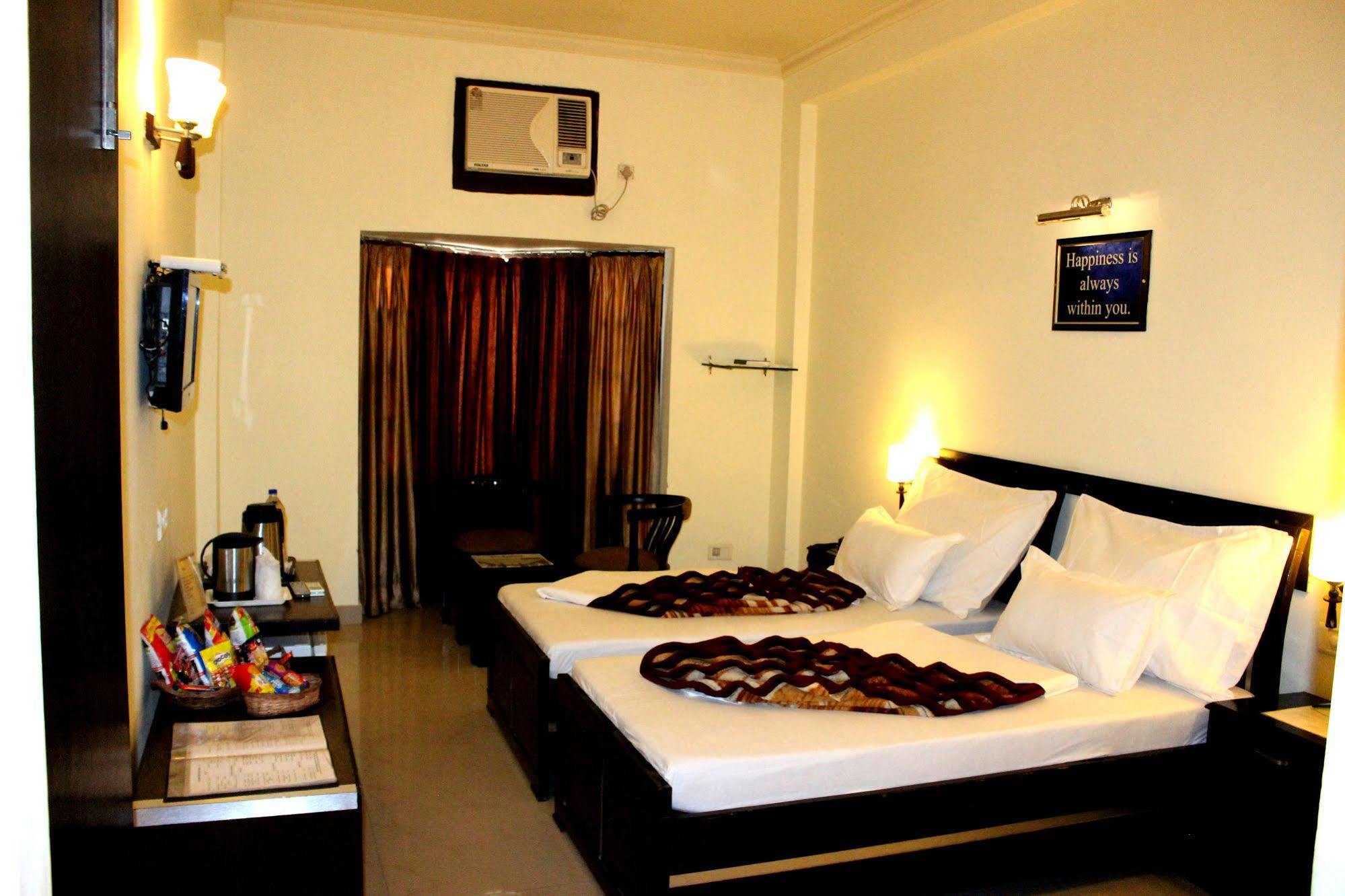 Hotel Hong Kong Inn Amritsar Luaran gambar