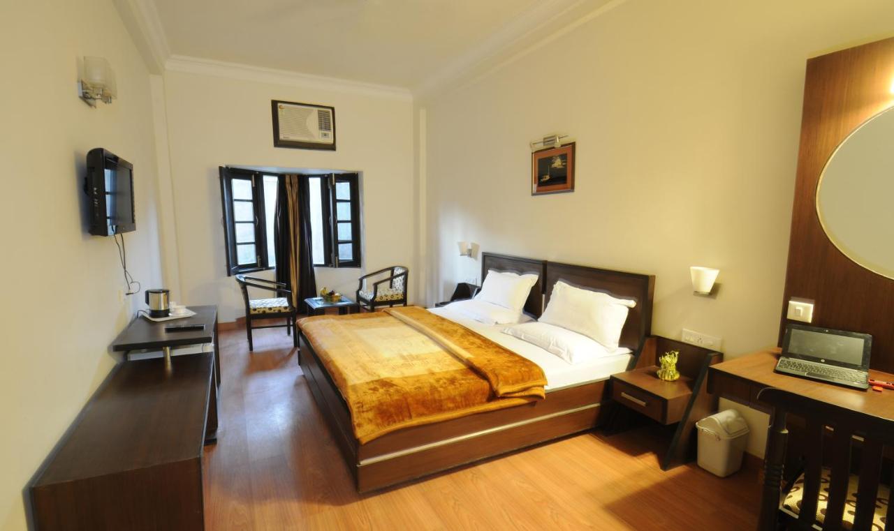 Hotel Hong Kong Inn Amritsar Luaran gambar